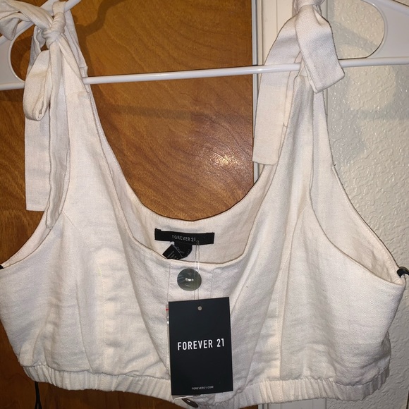 Forever 21 cropped shirt - Picture 2 of 3